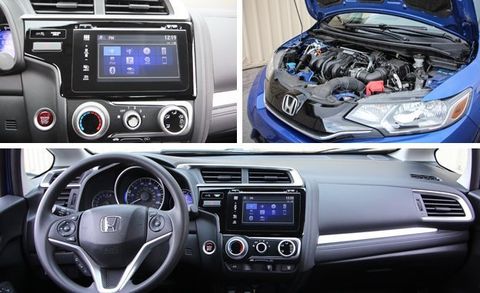 Motor vehicle, Automotive design, Vehicle, Vehicle audio, Car, Steering part, Electronic device, Technology, Center console, Personal luxury car, 