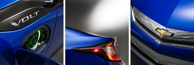 Automotive design, Blue, Electric blue, Cobalt blue, Luxury vehicle, Concept car, Hood, Symbol, Silver, Gloss, 