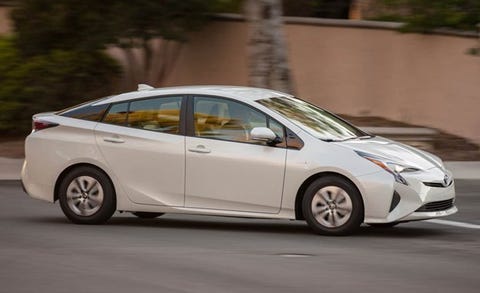 2016 Toyota Prius First Drive – Review – Car and Driver