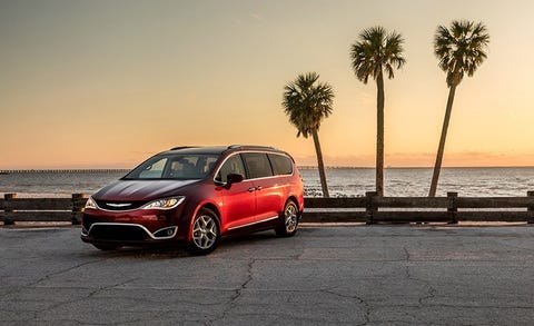 2017 Chrysler Pacifica Long Term Test Review Car And Driver Image