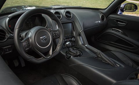 17 Dodge Viper Acr Test Review Car And Driver 17 Dodge Viper Acr Test Review Car And Driver