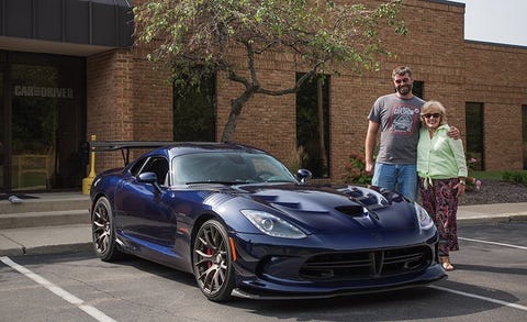 17 Dodge Viper Acr Test Review Car And Driver 17 Dodge Viper Acr Test Review Car And Driver