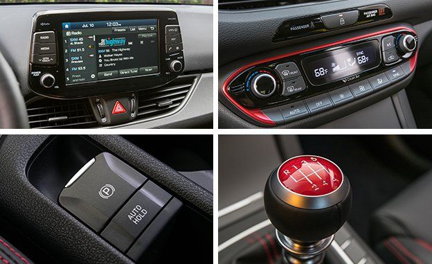 Vehicle audio, Center console, Electronic device, Technology, Steering part, Logo, Luxury vehicle, Steering wheel, Personal luxury car, Radio, 
