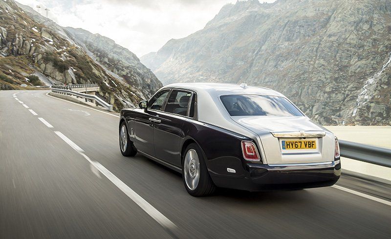 2018 Rolls-Royce Phantom review - Drive