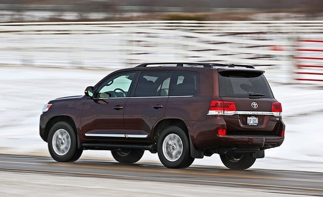 2018 Toyota Land Cruiser Tested!