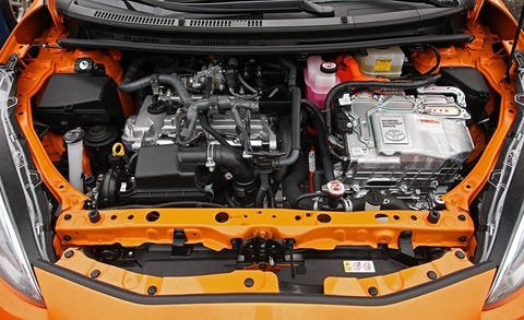 18 Toyota Prius C Test Review Car And Driver 18 Toyota Prius C Test Review Car And Driver