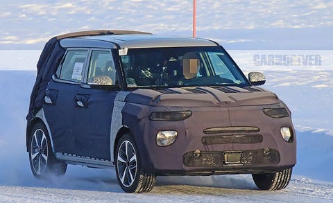 Kia Soul Awd >> 2019 Kia Soul Spied May Get Awd News Car And Driver Kia Soul Awd >> 2019 Kia Soul Spied May Get Awd News Car And Driver