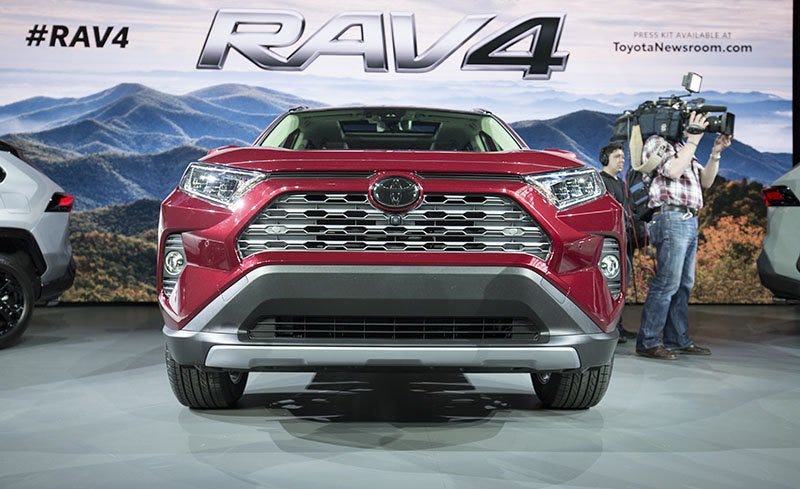 2019 Toyota RAV4 / RAV4 Hybrid Official Photos and Info | News | Car ...