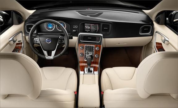 Motor vehicle, Steering part, Product, Brown, Steering wheel, Automotive design, Center console, Vehicle audio, White, Car, 