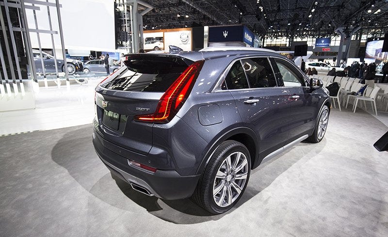 2019 Cadillac XT4 Photos and Info | News | Car and Driver