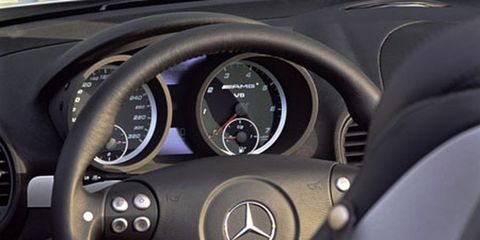 Motor vehicle, Mode of transport, Transport, Speedometer, White, Steering wheel, Gauge, Steering part, Tachometer, Black, 