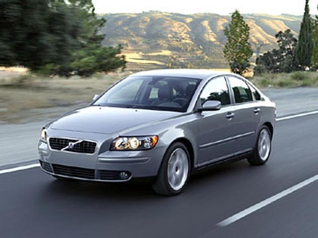 Volvo S40 Review Pricing And Specs