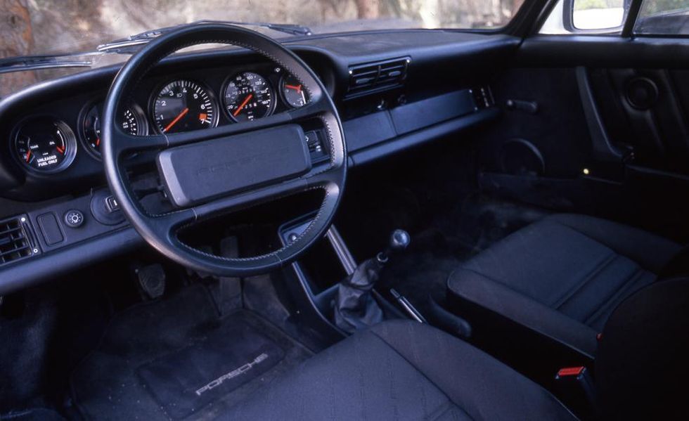 1988 porsche 911 club sport interior