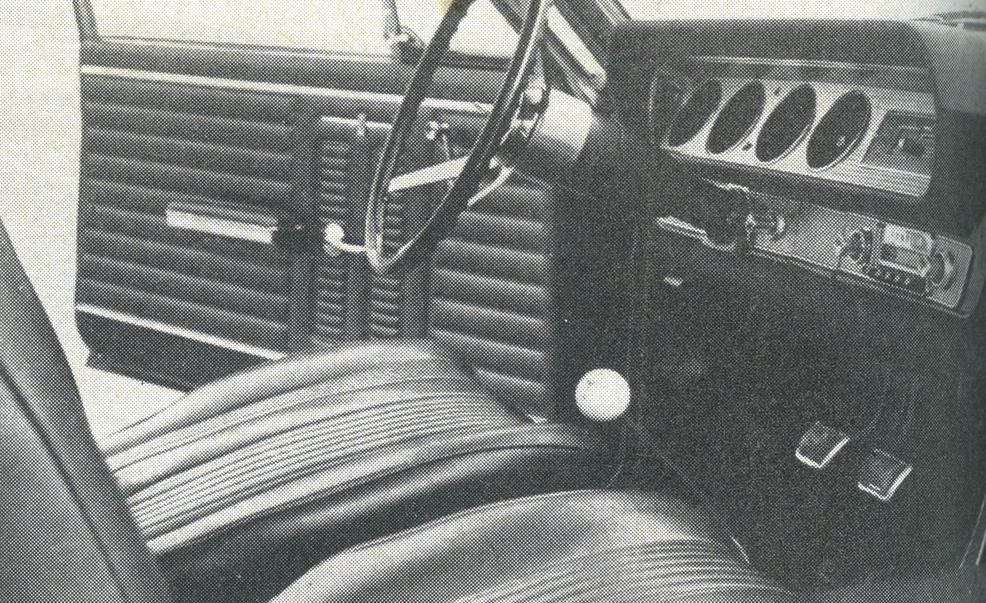 https://hips.hearstapps.com/hmg-prod/amv-prod-cad-assets/images/media/526465/1964-pontiac-tempest-gto-interior-photo-526535-s-986x603.jpg