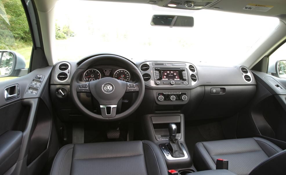Vw Offers Car Net Mobile Apps On Many 14 Models News Car And Driver