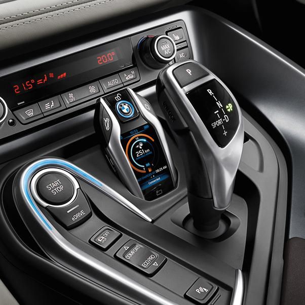 Automotive design, Steering part, Vehicle audio, Center console, Steering wheel, Personal luxury car, Luxury vehicle, Gear shift, Sports car, Supercar, 