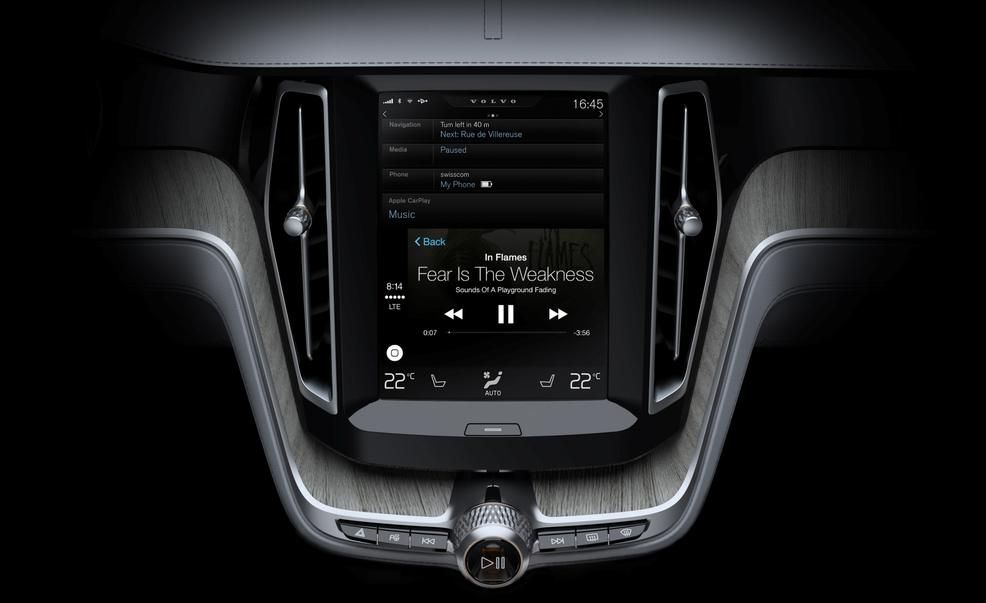 Introducing Apple CarPlay: Siri Is Your Co-Pilot