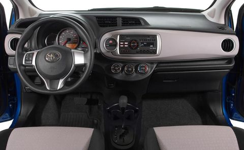 Motor vehicle, Steering part, Mode of transport, Automotive design, Steering wheel, Product, Vehicle, Automotive mirror, Transport, Center console, 