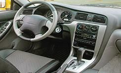 Motor vehicle, Steering part, Mode of transport, Automotive mirror, Steering wheel, Product, Transport, Center console, Photograph, Car, 