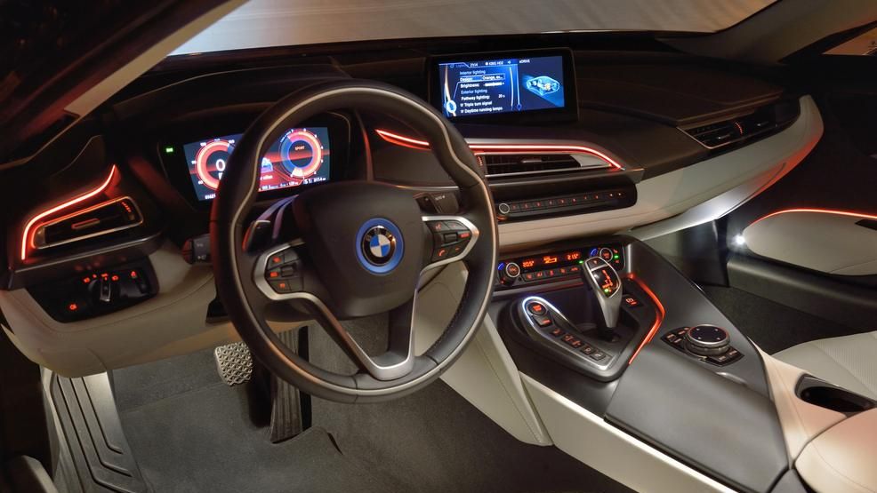 First BMW i8 in US sells for $825,000 - Autoblog
