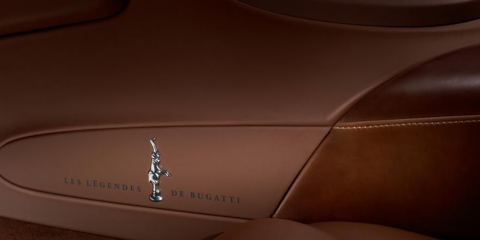 Brown, Automotive design, Logo, Tan, Beige, Luxury vehicle, Personal luxury car, Gloss, Symbol, Leather, 