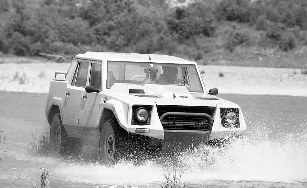 Tested: 1987 Lamborghini LM002