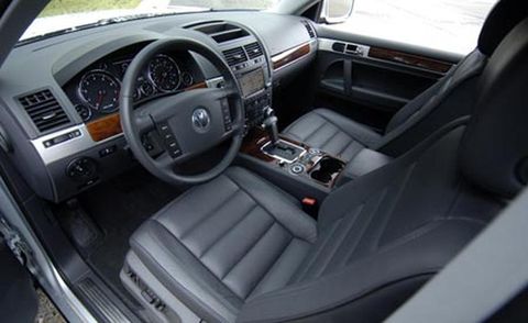 2007 volkswagen touareg interior