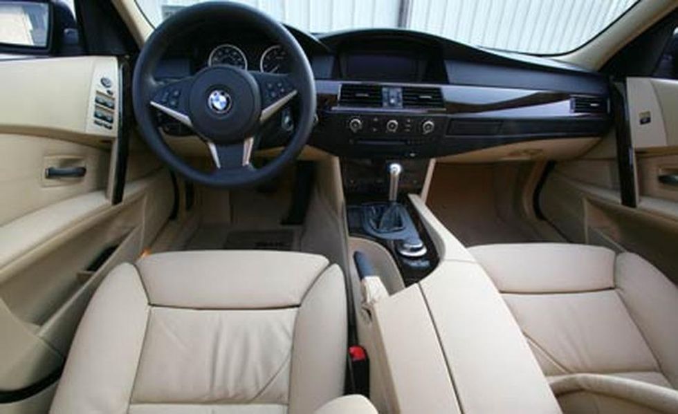 2007 bmw 550i interior