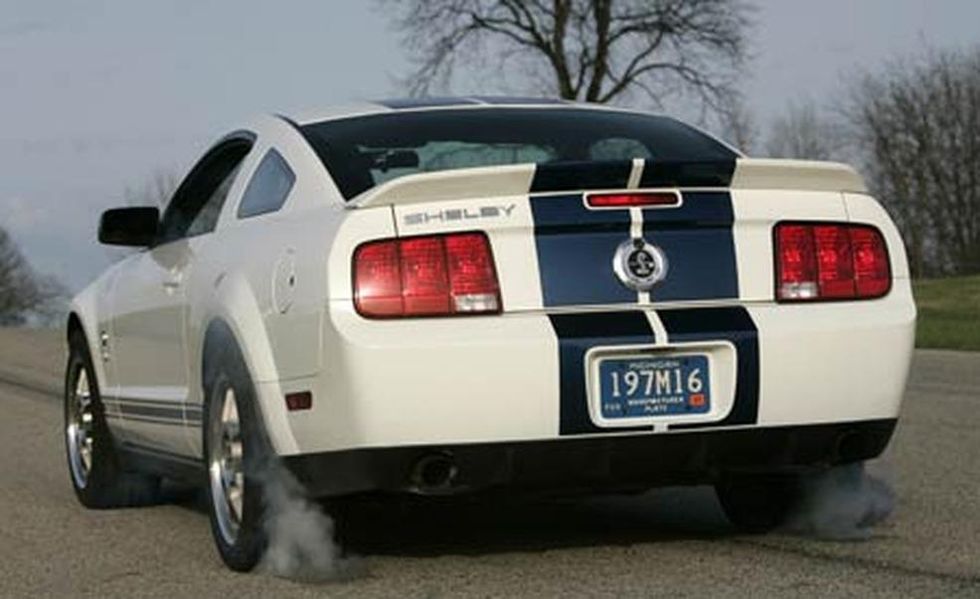 2007 ford mustang shelby gt500 burnout
