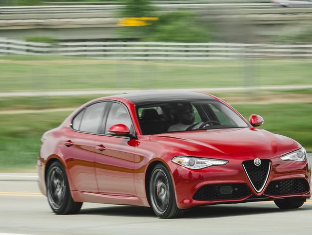 vat Jolly kunstmest 2017 Alfa Romeo Giulia Review, Pricing, and Specs