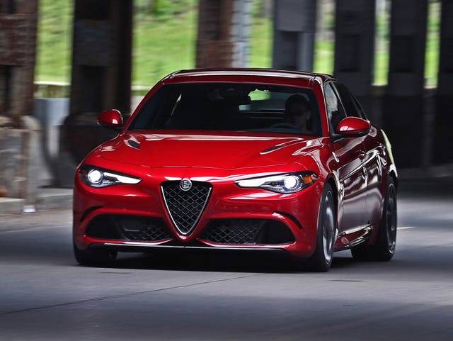 2017 alfa romeo giulia quadrifoglio