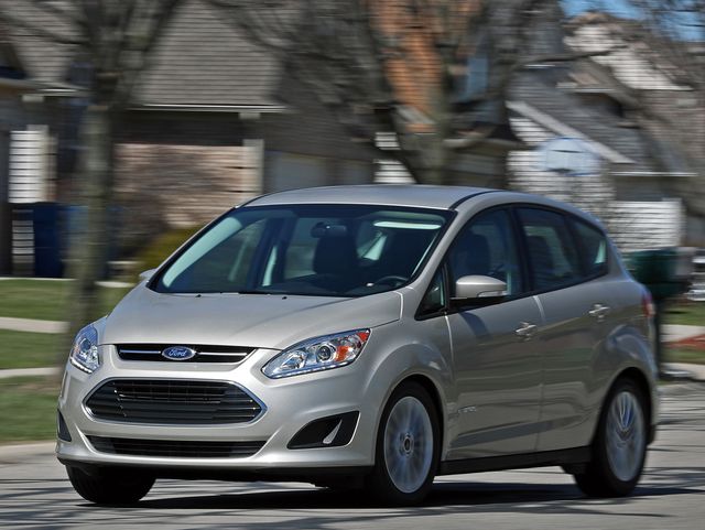 17 Ford C Max C Max Energi Review Pricing And Specs