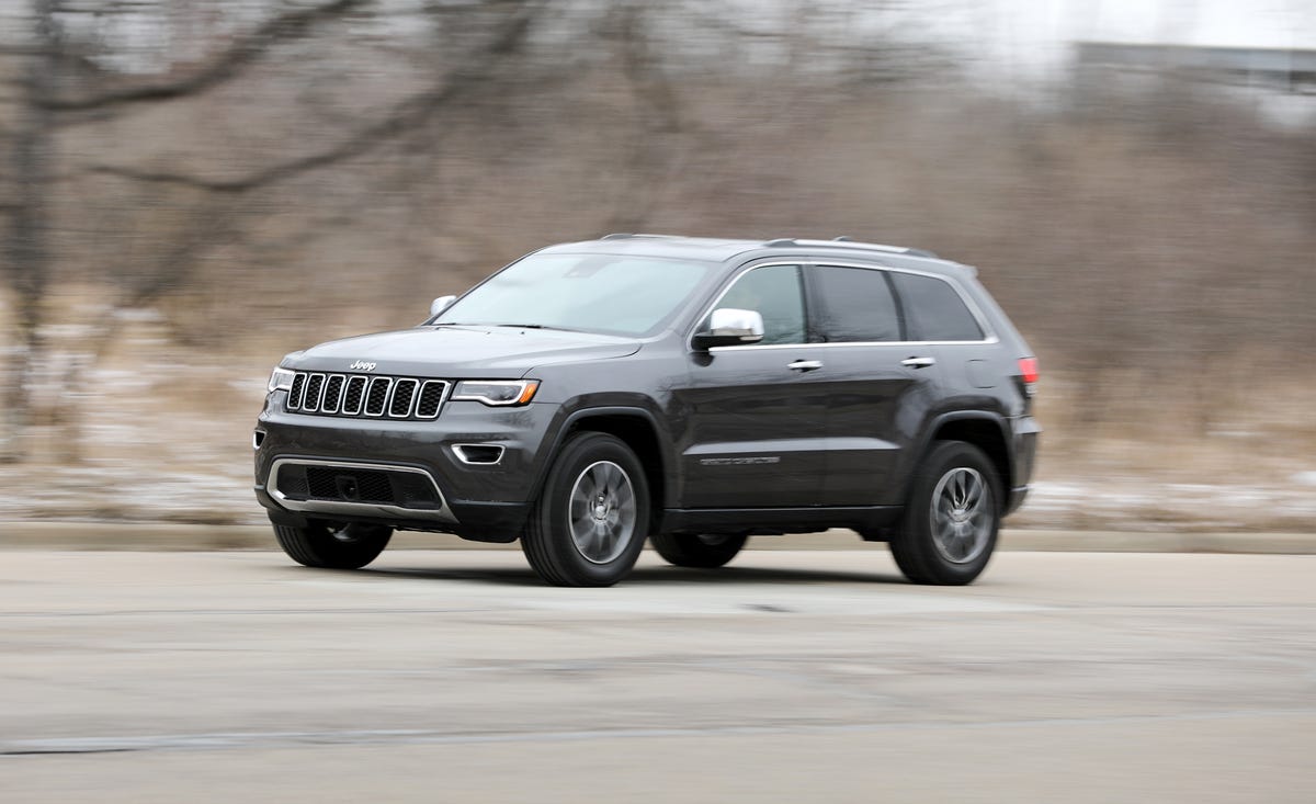 17 Jeep Grand Cherokee Review Pricing And Specs