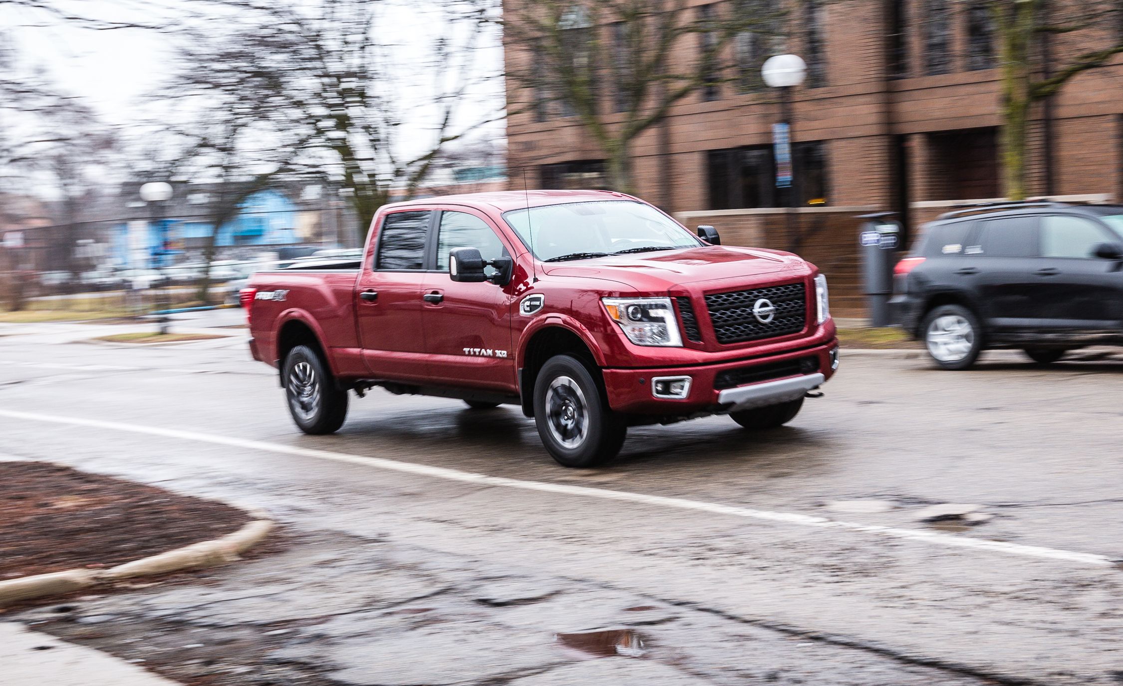 Nissan titan 2025 xd cummins specs