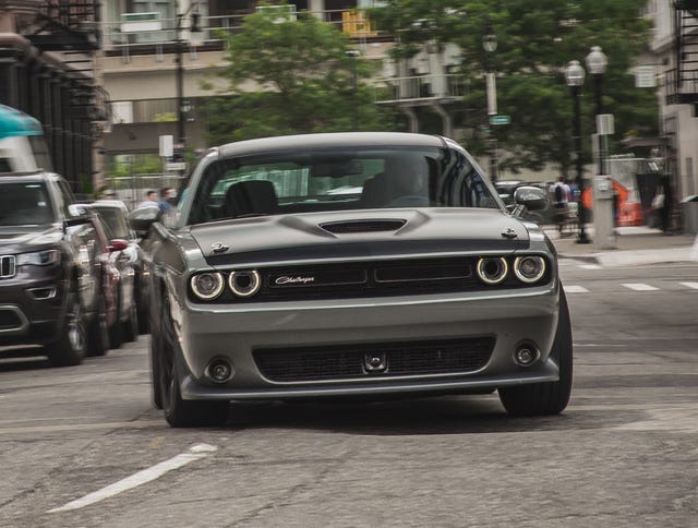 2018 dodge challenger