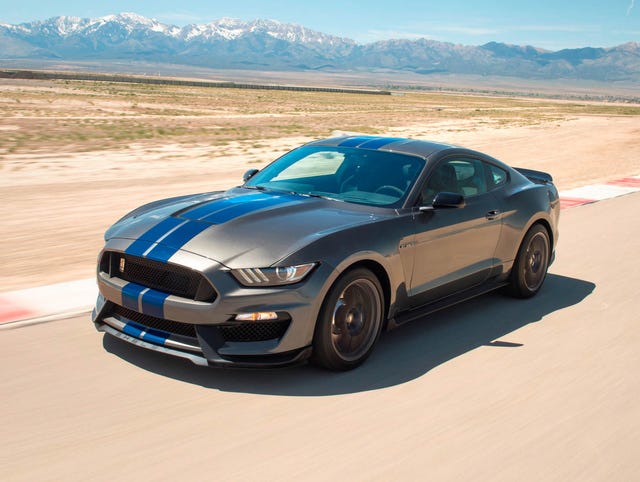 2018 ford mustang shelby g350  gt350r