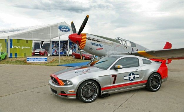 Ford Mustang Red Tails Edition