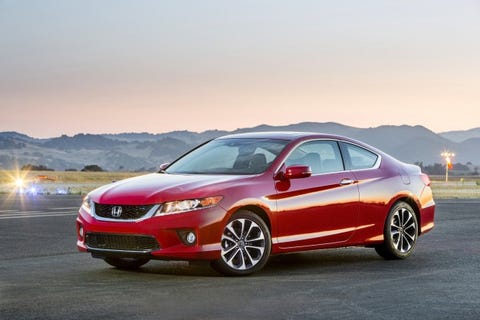2017 Honda Accord Starts At 22 470 Good For 36 Mpg Highway