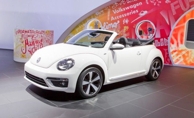 2013 Volkswagen Beetle convertible R-Line