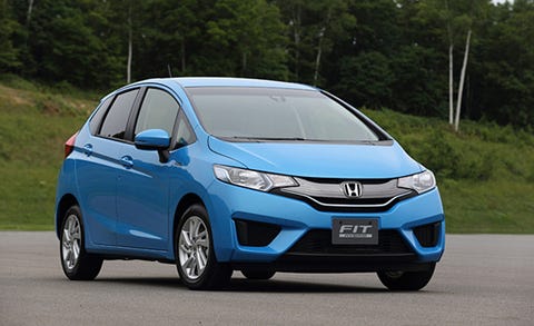 Honda Releases First Photo Of 14 Fit Details Of Fit Hybrid News Car And Driver