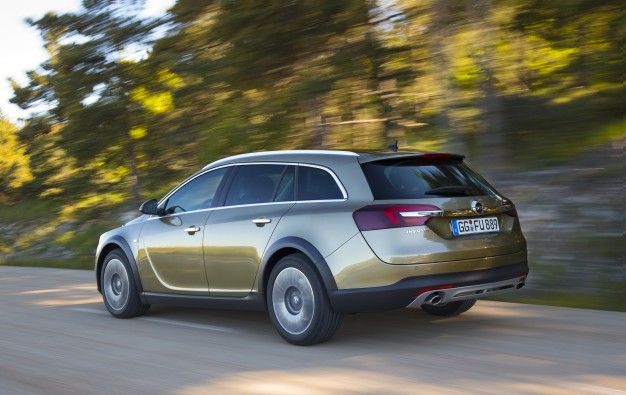 the opel insignia country tourer