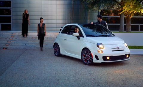 komedie dybt Folde 2014 Fiat 500C GQ Edition Coming to U.S. – News – Car and Driver