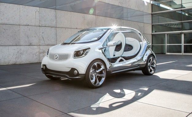 Mercedes Won't Sell Four-Seat Smart in the U.S.—For The Time Being – News –  Car and Driver