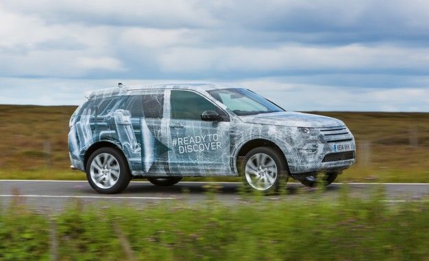 Land Rover “Spies” the 2016 Discovery Sport, We Spot (Some) Explorer
