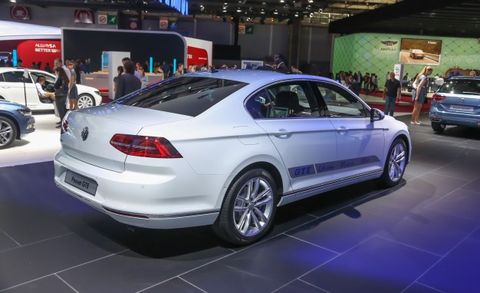 2015 Volkswagen Passat GTE plug-in hybrid