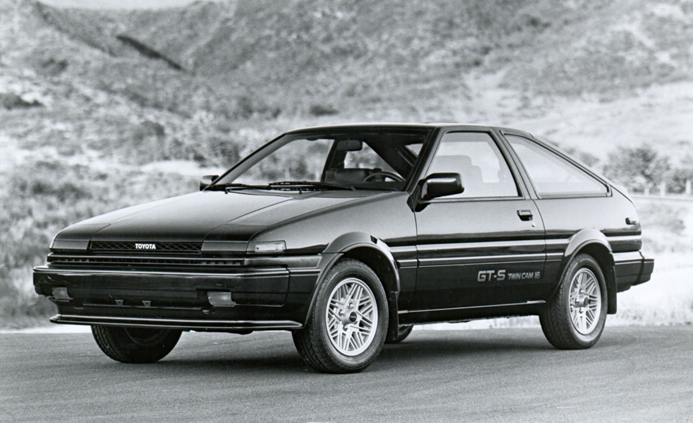 15 Classic Toyota Cars Best Toyota Vehicles of All Time