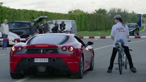 Watch A 207 Mph Jet Bicycle Decimate A Ferrari In A Drag Race News Car And Driver