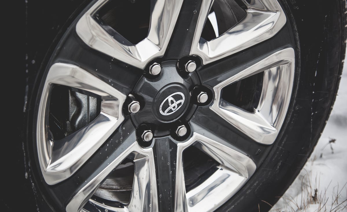 Toyota 18 Bolt Pattern