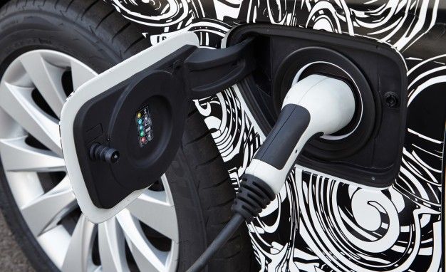 BMW 3-series plug-in hybrid prototype charging port