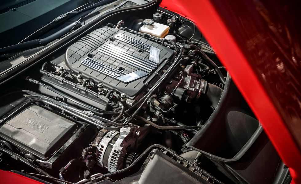 2015 chevrolet corvette z06 supercharged  61 liter v 8 engine